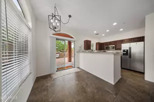 456 N 168th Dr, Goodyear, AZ 85338 - Photo 8