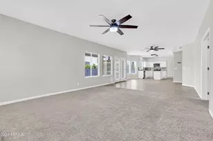 781 N Bristol Ln, Gilbert, AZ 85234 - Photo 16