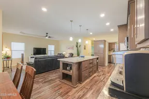 1837 N Thornton Rd, Casa Grande, AZ 85122 - Photo 10