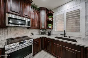 4708 N 96th Ln, Phoenix, AZ 85037 - Photo 10