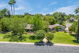 245 W Berridge Ln, Phoenix, AZ 85013 - Photo 1