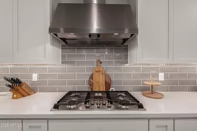 9810 E Resistance Avenue, Mesa, AZ 85212 - Photo 14