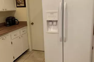 10202 W Bolivar Dr, Sun City, AZ 85351 - Photo 8