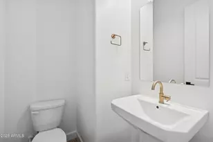 26016 S 229th Pl, Queen Creek, AZ 85142 - Photo 16