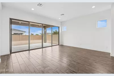 26016 S 229th Place, Queen Creek, AZ 85142 - Photo 2