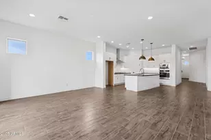 26016 S 229th Pl, Queen Creek, AZ 85142 - Photo 4