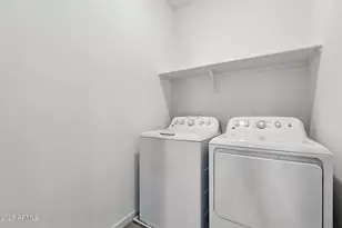 8255 N 22nd Dr, Phoenix, AZ 85021 - Photo 24