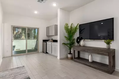 8255 N 22nd Drive, Phoenix, AZ 85021 - Photo 2