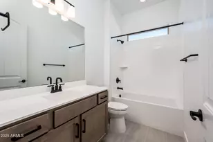 115 E Santa Cruz Dr, Phoenix, AZ 85085 - Photo 40