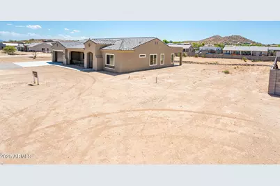 115 E Santa Cruz Drive, Phoenix, AZ 85085 - Photo 48