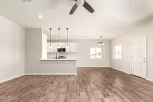 15941 S Animas Rd, Arizona City, AZ 85123 - Photo 6