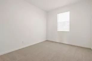 7477 E Cozy Cottage Ln, San Tan Valley, AZ 85143 - Photo 4