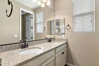 475 E Torrey Pines Place, Chandler, AZ 85249 - Photo 30