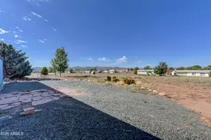 1805 W Carriage Ln, Paulden, AZ 86334 - Photo 34