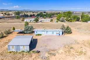 1805 W Carriage Ln, Paulden, AZ 86334 - Photo 22