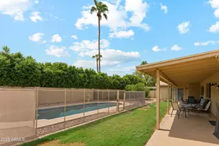 2715 E Sierra St, Phoenix, AZ 85028 - Photo 20