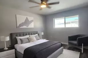 10440 W Cheryl Dr, Sun City, AZ 85351 - Photo 16