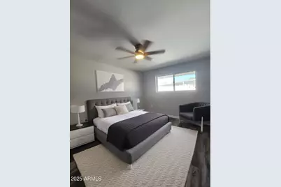 10440 W Cheryl Drive, Sun City, AZ 85351 - Photo 12