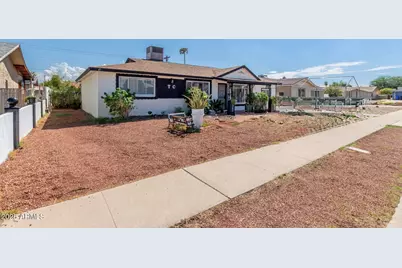 3851 W Solano Drive, Phoenix, AZ 85019 - Photo 2