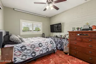 3851 W Solano Dr, Phoenix, AZ 85019 - Photo 16