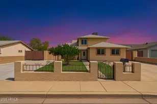 4653 N 79th Ave, Phoenix, AZ 85033 - Photo 1