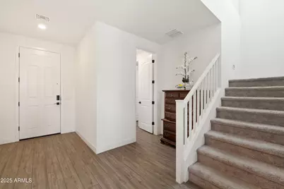 7352 S Briarwood Lane, Gilbert, AZ 85298 - Photo 8