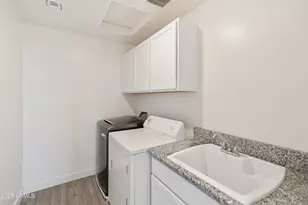 7352 S Briarwood Ln, Gilbert, AZ 85298 - Photo 36