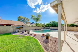 4341 W Villa Theresa Dr, Glendale, AZ 85308 - Photo 16