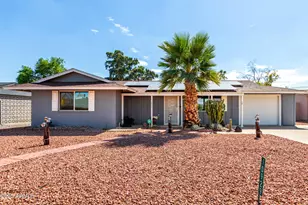 10929 W Oakmont Dr, Sun City, AZ 85351 - Photo 2