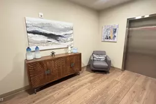 2511 W Queen Creek Rd, Chandler, AZ 85248 - Photo 28