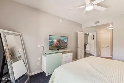 5350 E Deer Valley Drive #2408, Phoenix, AZ 85054 - Photo 10