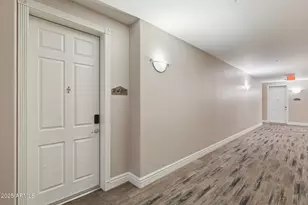 5350 E Deer Valley Dr, Phoenix, AZ 85054 - Photo 32