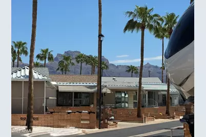 1374 W Chesapeake Avenue, Apache Junction, AZ 85119 - Photo 8