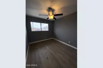 2551 W Berridge Lane #D6, Phoenix, AZ 85017 - Photo 10