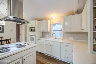 2233 E Behrend Dr, Phoenix, AZ 85024 - Photo 12