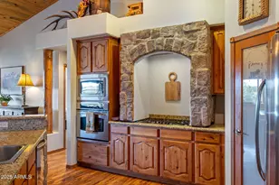 2702 Covered Wagon Trail, Overgaard, AZ 85933 - Photo 8