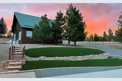 2702 Covered Wagon Trail, Overgaard, AZ 85933 - Photo 2