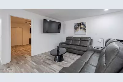 3539 W Orange Drive, Phoenix, AZ 85019 - Photo 8