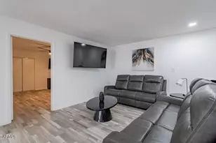 3539 W Orange Dr, Phoenix, AZ 85019 - Photo 8