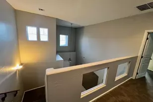 10618 W Lone Cactus Dr, Peoria, AZ 85382 - Photo 16