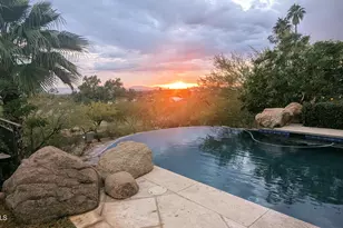 4836 E White Gates Dr, Phoenix, AZ 85018 - Photo 22