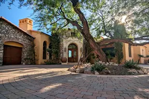 4836 E White Gates Dr, Phoenix, AZ 85018 - Photo 34