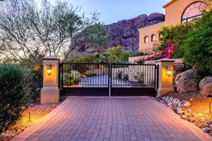 4836 E White Gates Dr, Phoenix, AZ 85018 - Photo 34