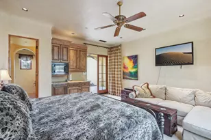 4836 E White Gates Dr, Phoenix, AZ 85018 - Photo 76