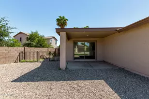 43329 W Alexandra Ct, Maricopa, AZ 85138 - Photo 38