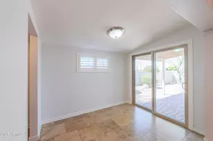1901 E Flynn Ln, Phoenix, AZ 85016 - Photo 18