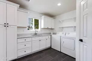 8143 E Columbus Ave, Scottsdale, AZ 85251 - Photo 14