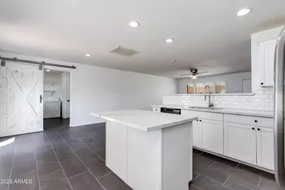 8143 E Columbus Avenue, Scottsdale, AZ 85251 - Photo 12