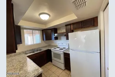 4325 N 21st Drive #3, Phoenix, AZ 85015 - Photo 2