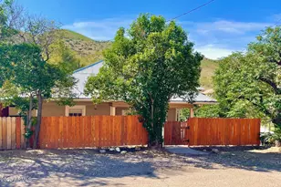 318 Van Dyke St, Bisbee, AZ 85603 - Photo 1